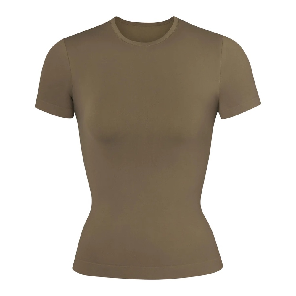 SKIMS Smoothing T Shirt Size Medium